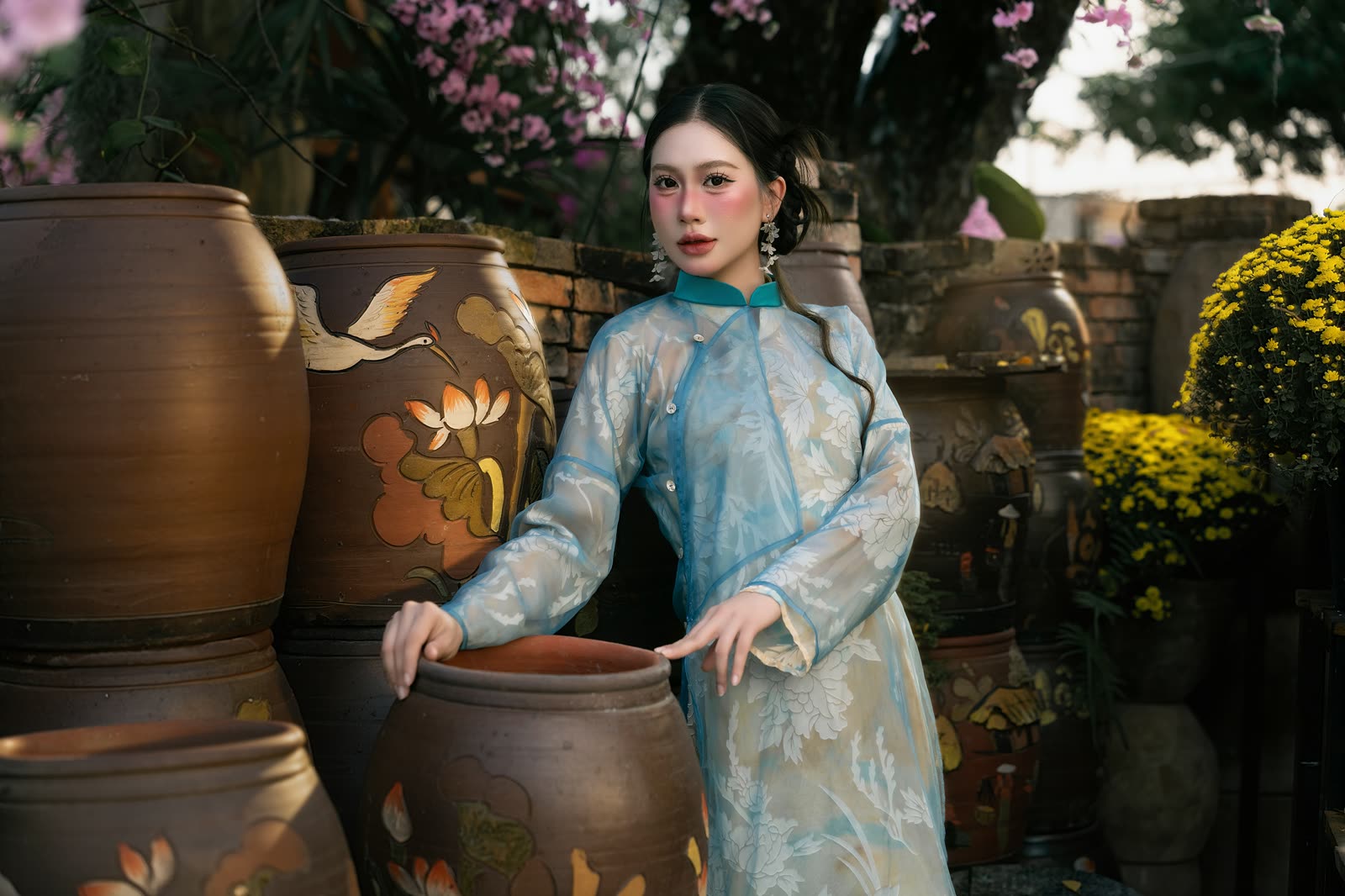 Khung cảnh tại Tiệm cà phê Ông Quan